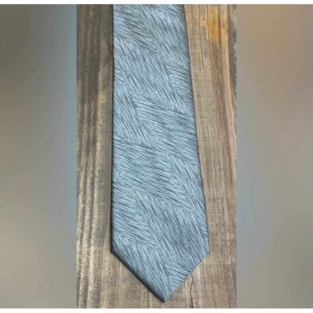Zanzara Carnaval De Venise Silk Tie Grey Minimalist Retro Old Money Luxe